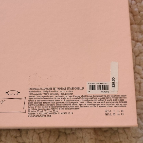 💜New VS sleep mask set💜 - Picture 8 of 8